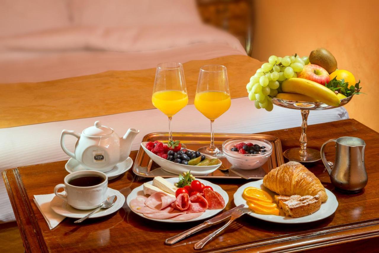 Boutique Hotel Campo De' Fiori روما المظهر الخارجي الصورة