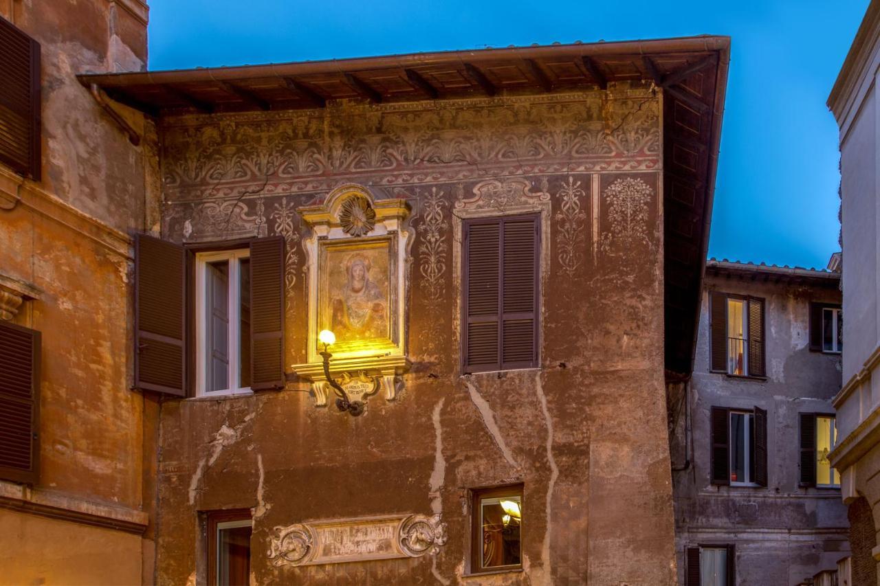 Boutique Hotel Campo De' Fiori روما المظهر الخارجي الصورة