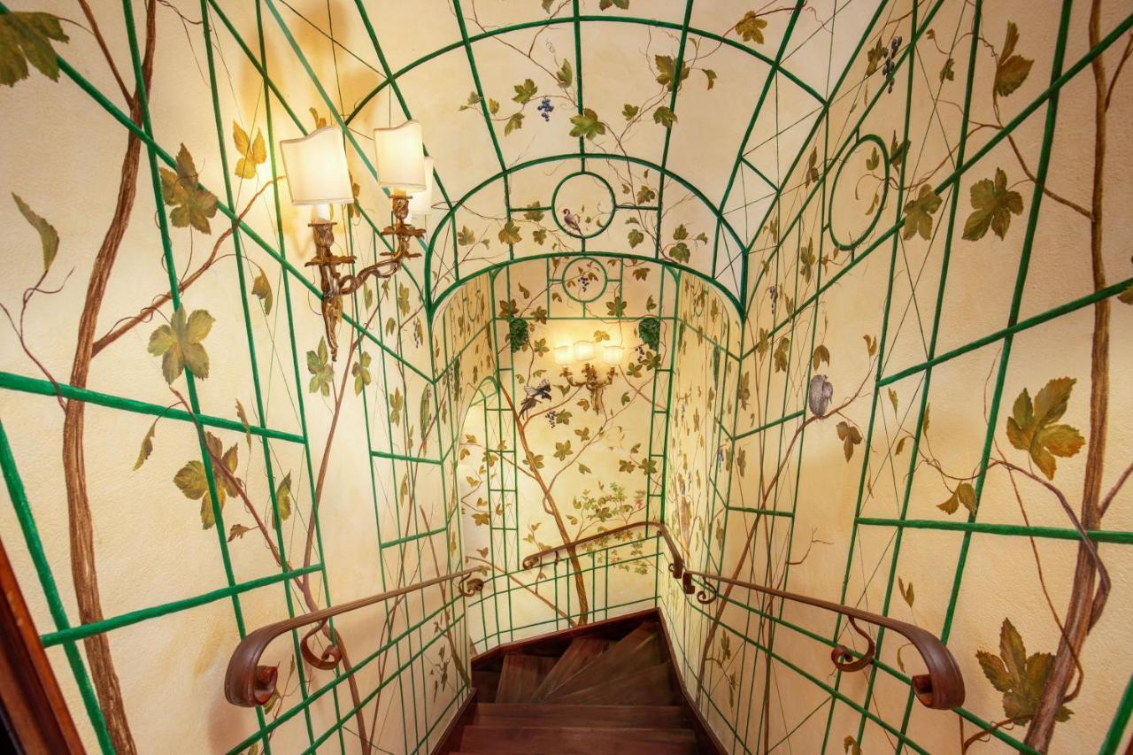 Boutique Hotel Campo De' Fiori روما المظهر الخارجي الصورة
