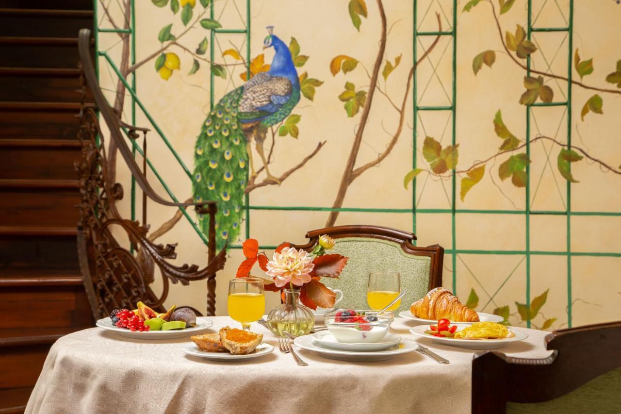 Boutique Hotel Campo De' Fiori روما المظهر الخارجي الصورة